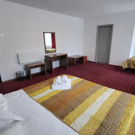 Aparthotel Boutique Global Braşov Esterno foto