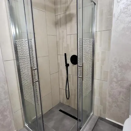 Aparthotel Boutique Global Braşov Esterno foto