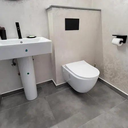 Aparthotel Boutique Global Braşov Esterno foto